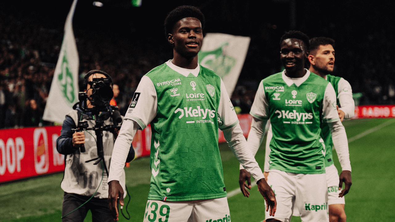 Kévin Pedro célèbre son premier but chez les professionnels sous le maillot des Verts.